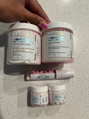 AMINNAH 'I Donut Know what I’ll do without you! Skincare bundle